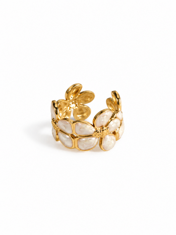 Flower ring