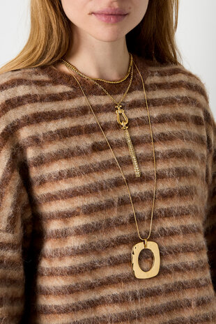 Casual long necklace